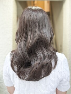 レア 表参道(L'ea) 黒髪 クラゲヘアー オリーブグレー 小顔 ココアベージュ