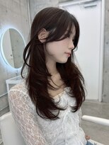 フォンズ(FONS)&nbsp;透明感ショコラブラウン/ロングレイヤーワンカール/顔周りカット