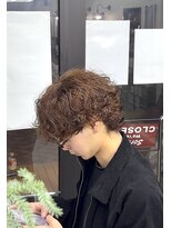 ザ クロー(THE CROW)&nbsp;シャドウパーマ波巻きパーマブラウンカラー波巻きツイスパ