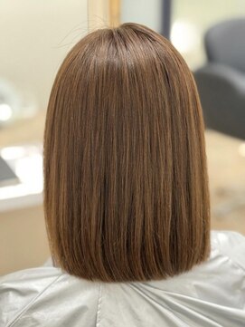 ココットヘアー(cocoto hair) まとまり重視のベージュストレートボブ