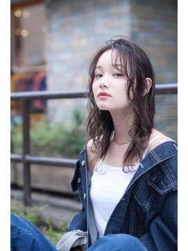 エイミー(Aimee) Aimeeショコラベージュ×ゆるふわロング