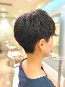 レンジシキチジョウジ (RENJISHI KICHIJOJI) 刈り上げベリーショート［RENJISHI  KICHIJOJI］