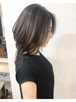 レミエ ダイカンヤマ(lemiie) キレイめのウルフカット☆コンサバウルフ