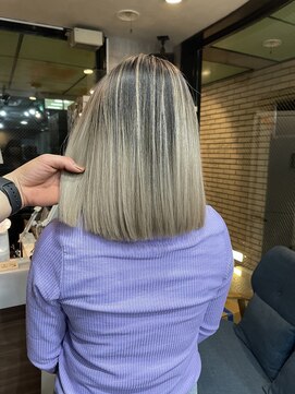 ラフ(LAFF) #黒髪#ボブルフ#ネビージュ#小顔#ワンレン