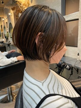 ティダスマイル(tida smile) 大人可愛いフェミニンショート