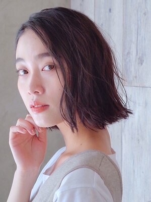 丁寧なカウンセリングで髪質や骨格、クセを見極め、あなたに似合う理想のヘアスタイルを提案♪【岡崎市】