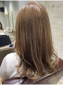 ミルクティーベージュ
