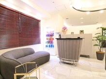 ルシャルム(Le charme)の雰囲気（ゆったりとした待合、お子様連れでのご来店も大丈夫です。）