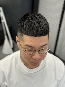 ヘアーラボ 樟葉(Hair Labo) コンパクトクロップ スキンフェード 樟葉