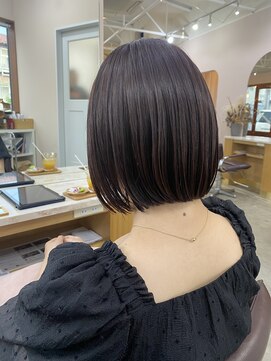 キュオンシア(CUEON. ciea) ピンクラベンダー×艶ボブ