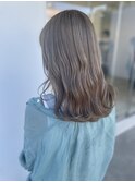 ハイトーンミルクティーベージュ