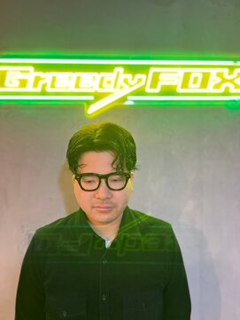 グリーディーフォックス 代々木(Greedy FOX) 波巻き/ハイライト/マッシュパーマ/ウルフ[シェービング]