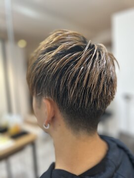 エフフォーユアヘアー(F for your hair) 刈り上げショート