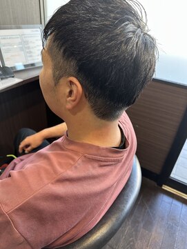 髪の美院 シャルマン ビューティー クリニック(Charmant Beauty Clinic) 刈り上げショート