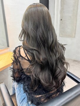 トゥイン 八王子(TWIN) オリーブグレー暗めカラーレイヤーカット小顔韓国ヘア髪質改善