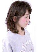 動きのある耳かけワンカールパーマボブ