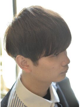 ヘアアイラッシュ リベット(hair eyelash RIVET) 素髪×マッシュショート