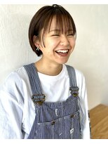 エニ(eni)&nbsp;小顔丸みショートボブ