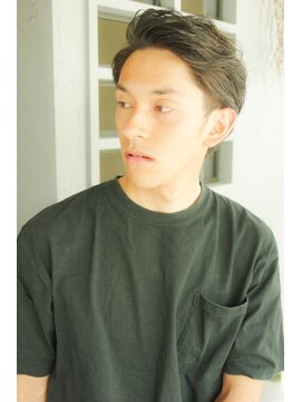 コラボ(hair design co.llabo) フェードを入れた刈り上げ