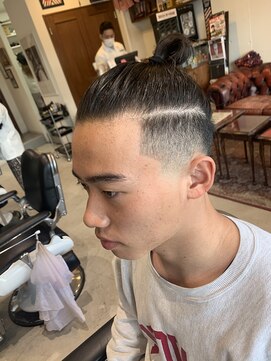 エルエー バーバーショップ 草津店(L.A BARBERSHOP) 店長【橋本】マンバン