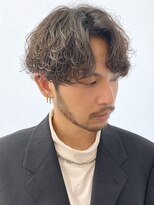 バイフィフス 原宿/表参道(by fifth)&nbsp;波巻きツイストスパイラルパーマツーブロック刈り上げ