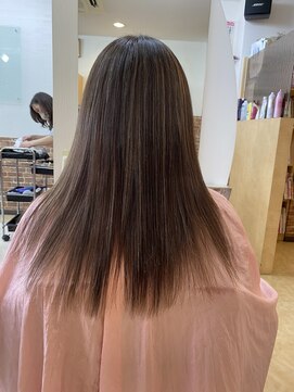 カットハウス はさみの部屋 セミロング