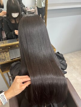 オズ 郡山桑野店(OZ) イメチェンハッシュカットフルバング似合わせレッドブラウン