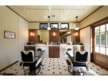 イッツブランニューバーバーショップ(IT's BRAND NEW BARBER SHOP)の雰囲気（マンツーマンの施術で、お男性ならではのお悩みも相談しやすい◎）