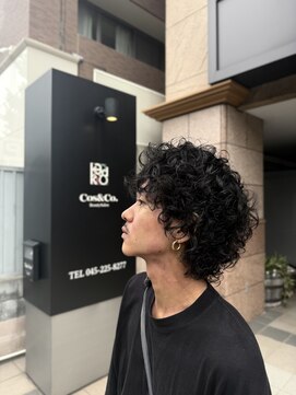 コスアンドコウ 横浜山下(Cos&Co.) wolf × perm