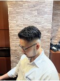 フェードカット 七三分け<理容室>