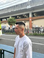 トウキョウ クラシック バーバー タウン(TOKYO CLASSIC BARBER TOWN) ラフトップスキンフェード