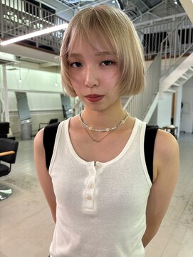 カシェ ホリエ(CACHE HORIE) ハイトーンボブ / ミニボブ / 冬ヘア / 小谷