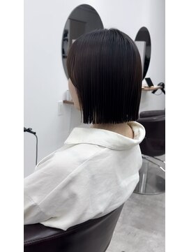 シー 北千住(sii.) 【sii'北千住】ぱつっとボブ/ストレートボブ/切りっぱなしボブ