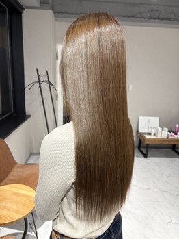 テラス(terrace)の写真/髪のダメージを最小限にして、柔らかい質感、自然な手触感になる縮毛矯正です！
