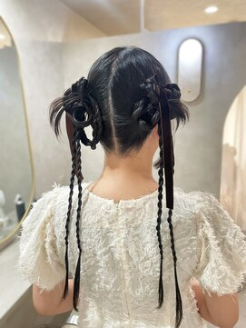 キュア(CURE) タイトツインアレンジ リボン