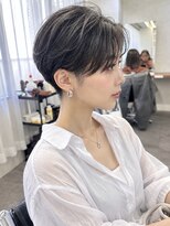オウル(Owll)&nbsp;【Owll】20代30代40代　大阪刈り上げショート　ブルーブラック