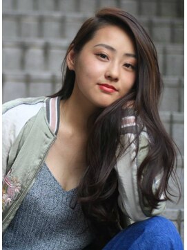 アンレーブ(UNREVE) シンプルだからこそ質感がものを言う！美人ロングフェミニティ