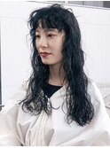 黒髪ウェーブパーマ