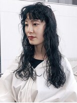 ナループロアツム(Nalu pu loa Tsum)&nbsp;黒髪ウェーブパーマ