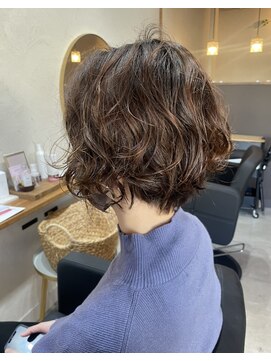 アノイ ポム(annoii_pom) ゆるふわパーマ