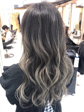 ジャンクロードビギン 下北沢店(JEAN CLAUDE BIGUINE) シルバーバレイヤージュカラー