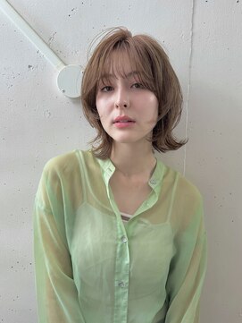 ビーチ(BEACH) レイヤーくびれボブナチュラルベージュ