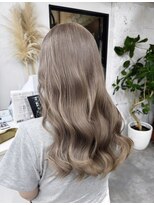 リア(riah)&nbsp;ミルクティーベージュダブルカラーケアブリーチ韓国20代前髪