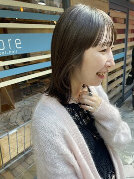 ロレ バトヘアー 下北沢(lore bat.hair) フェイスレイヤーミディ