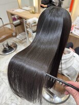 アテナ(ATENA) 髪質改善でつやさらロング【中嶋翔也】