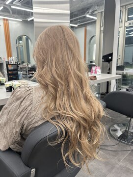 エイト 立川店(EIGHT) ☆シアーベージュ☆