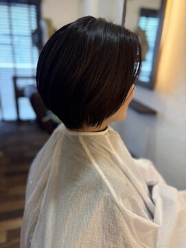 エルズ(elles') ショートボブ