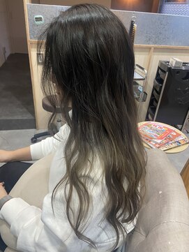 バレイヤージュ/寒色系ベージュ