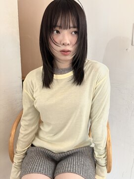 キー(kii) 顔まわりレイヤー/レイヤーカット