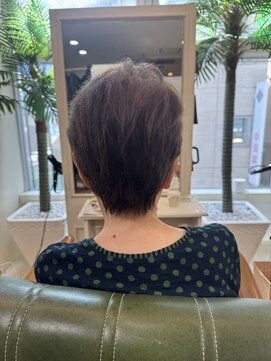 クララ タカマツ(CLALA Takamatsu) 大人女性のお手入れ簡単ショート